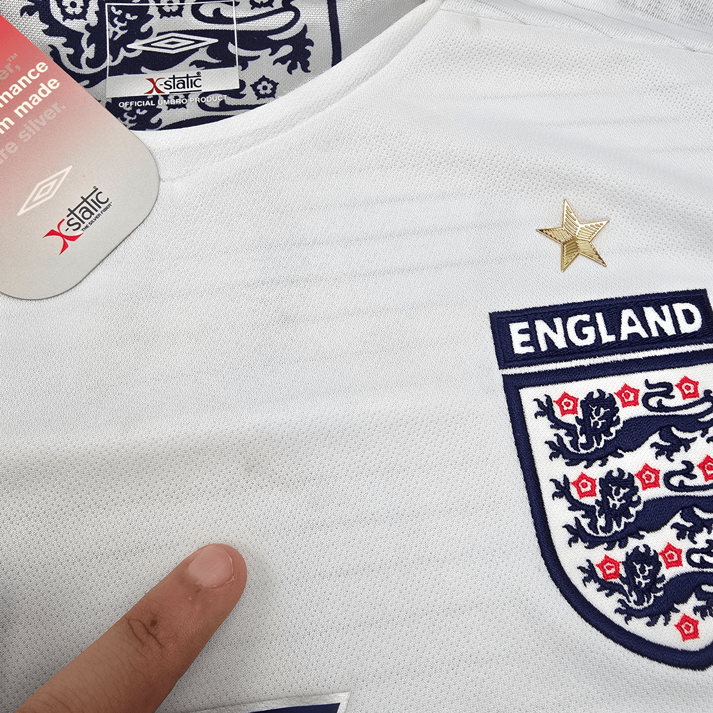 2005/07 England Home Football Shirt (L) Umbro #3 A. Cole (BNWTs)