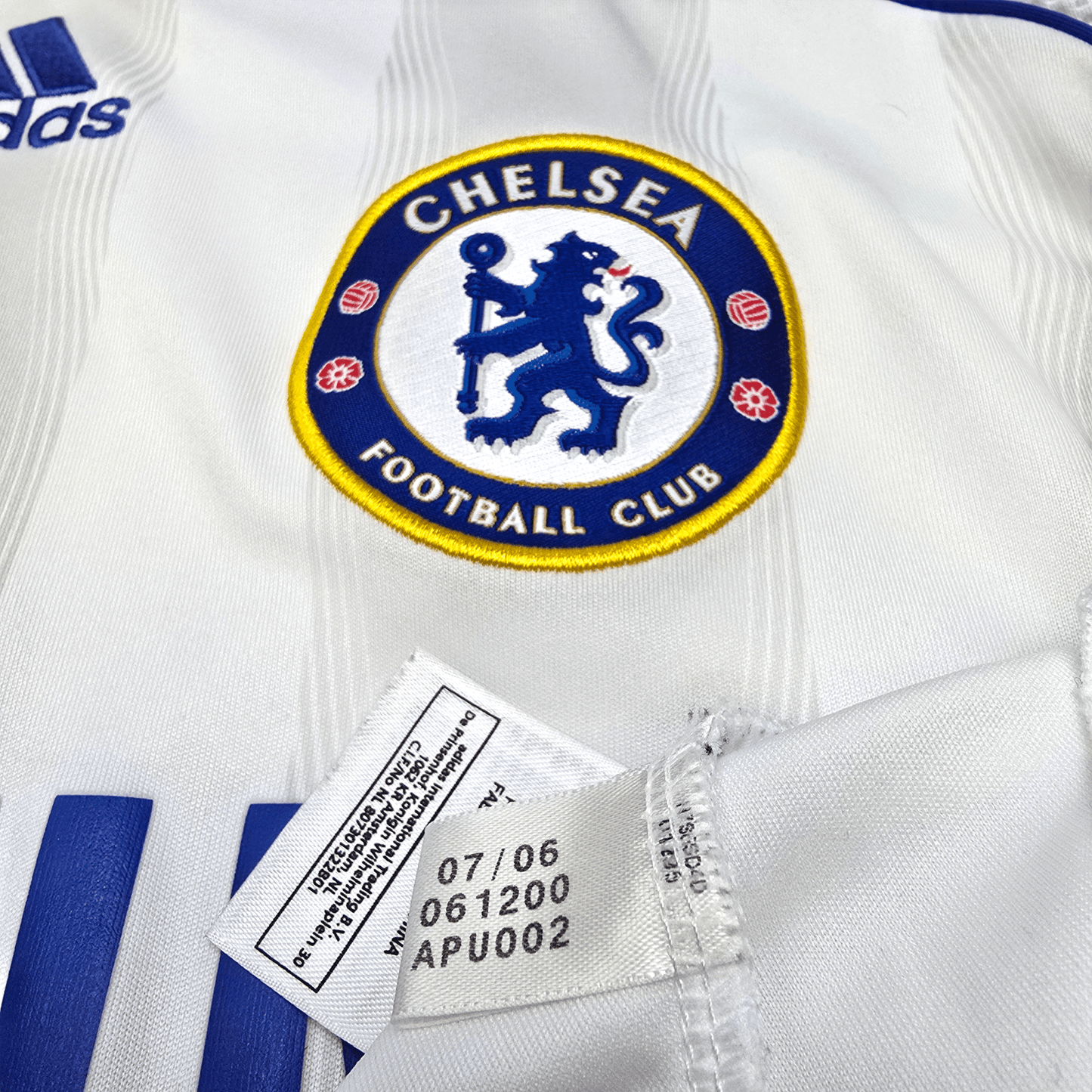2006/07 Chelsea Away Football Shirt (XL) Adidas #11 Drogba