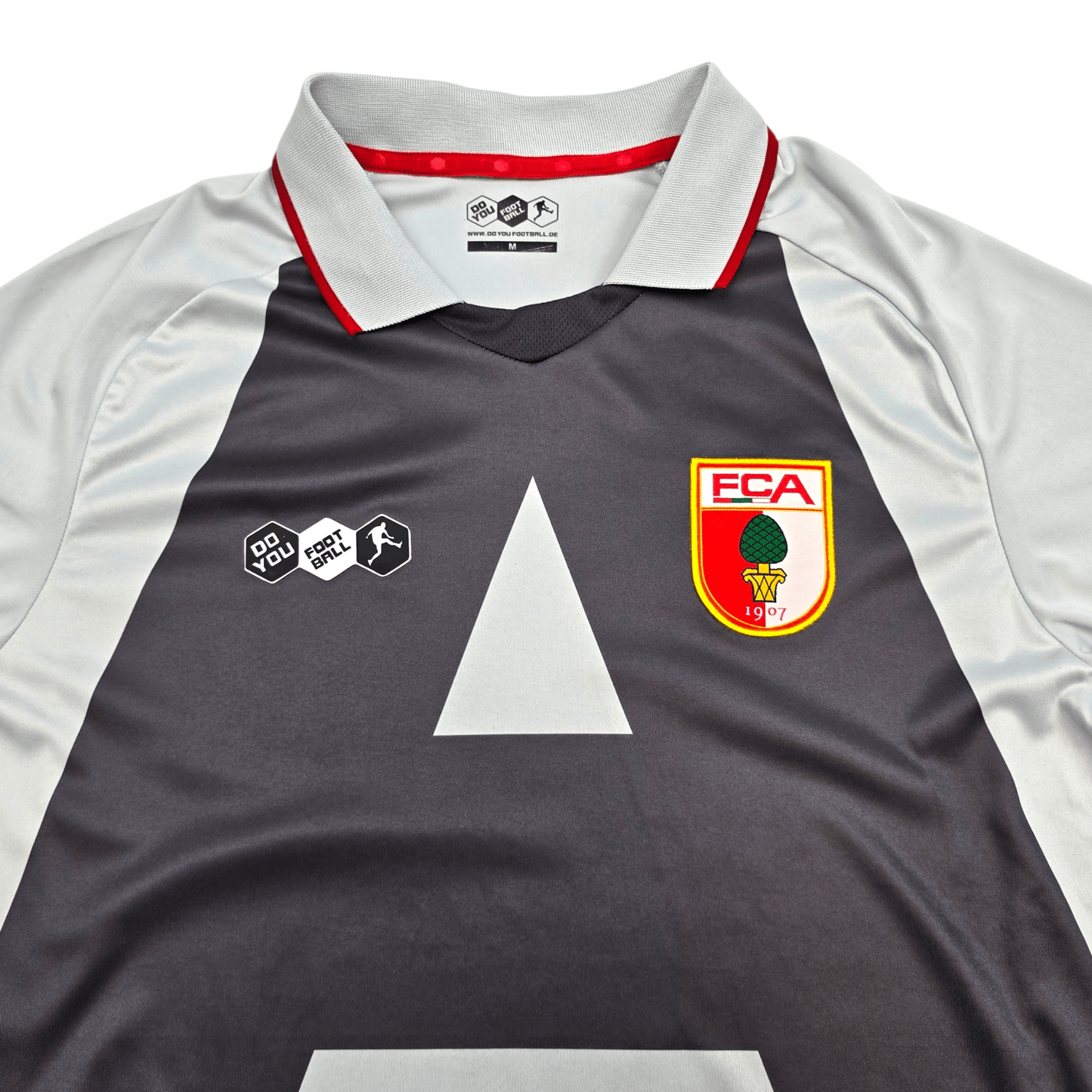 2009/10 Augsburg Third Football Shirt (M) Do You Football