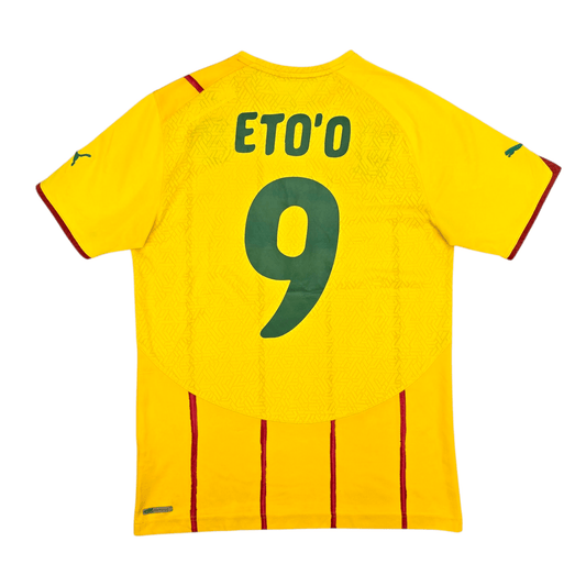 2010/11 Cameroon Away Football Shirt (M) Puma #9 Eto'o