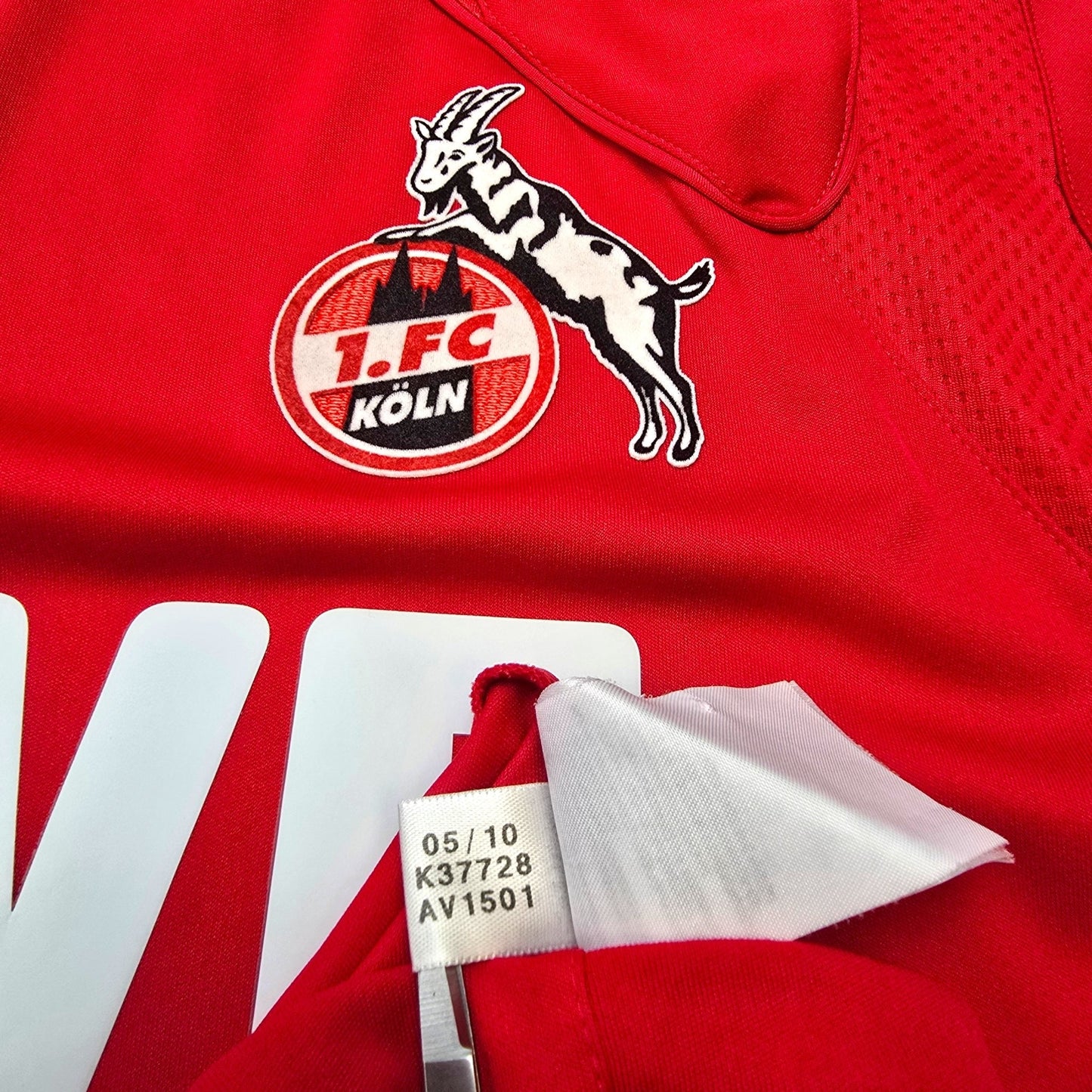 2010/11 FC Köln Home Football Shirt (L) Reebok