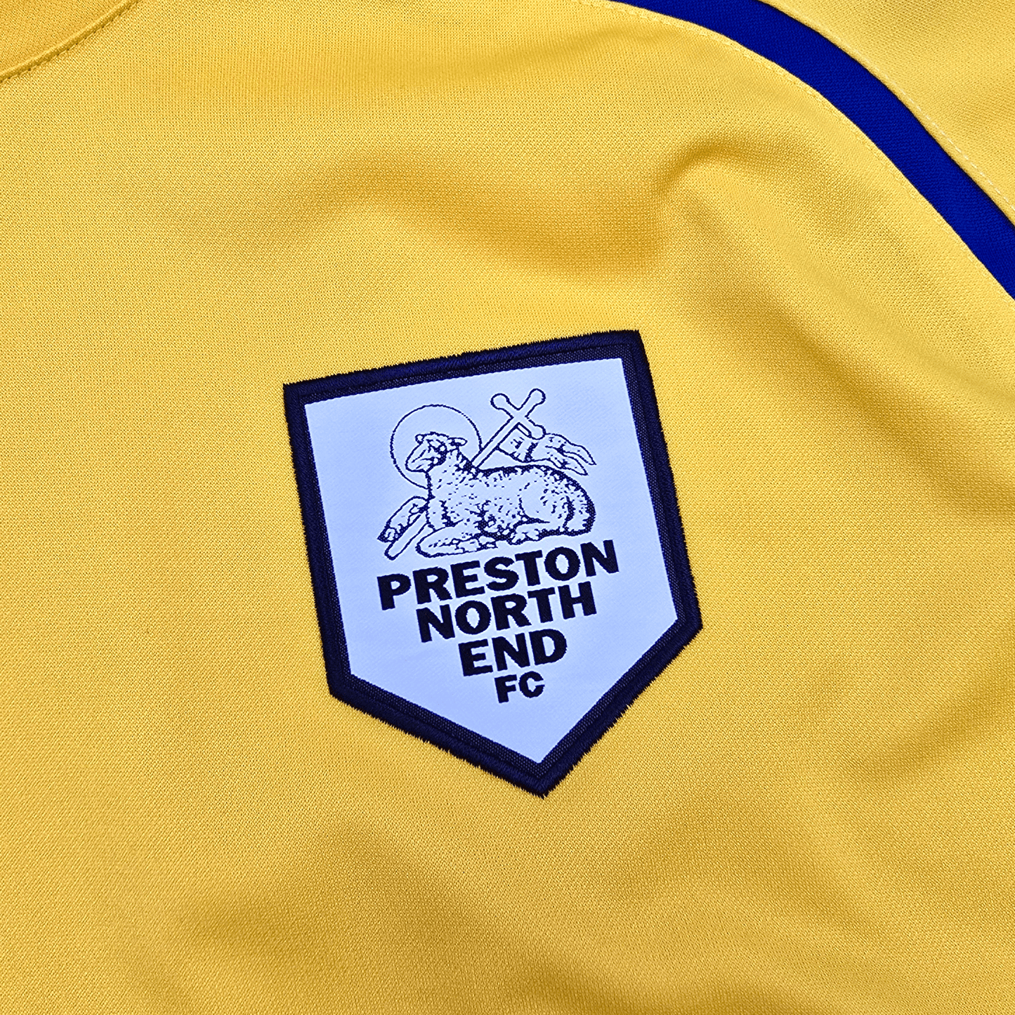 2010/11 Preston North End Away Football Shirt (L) Puma