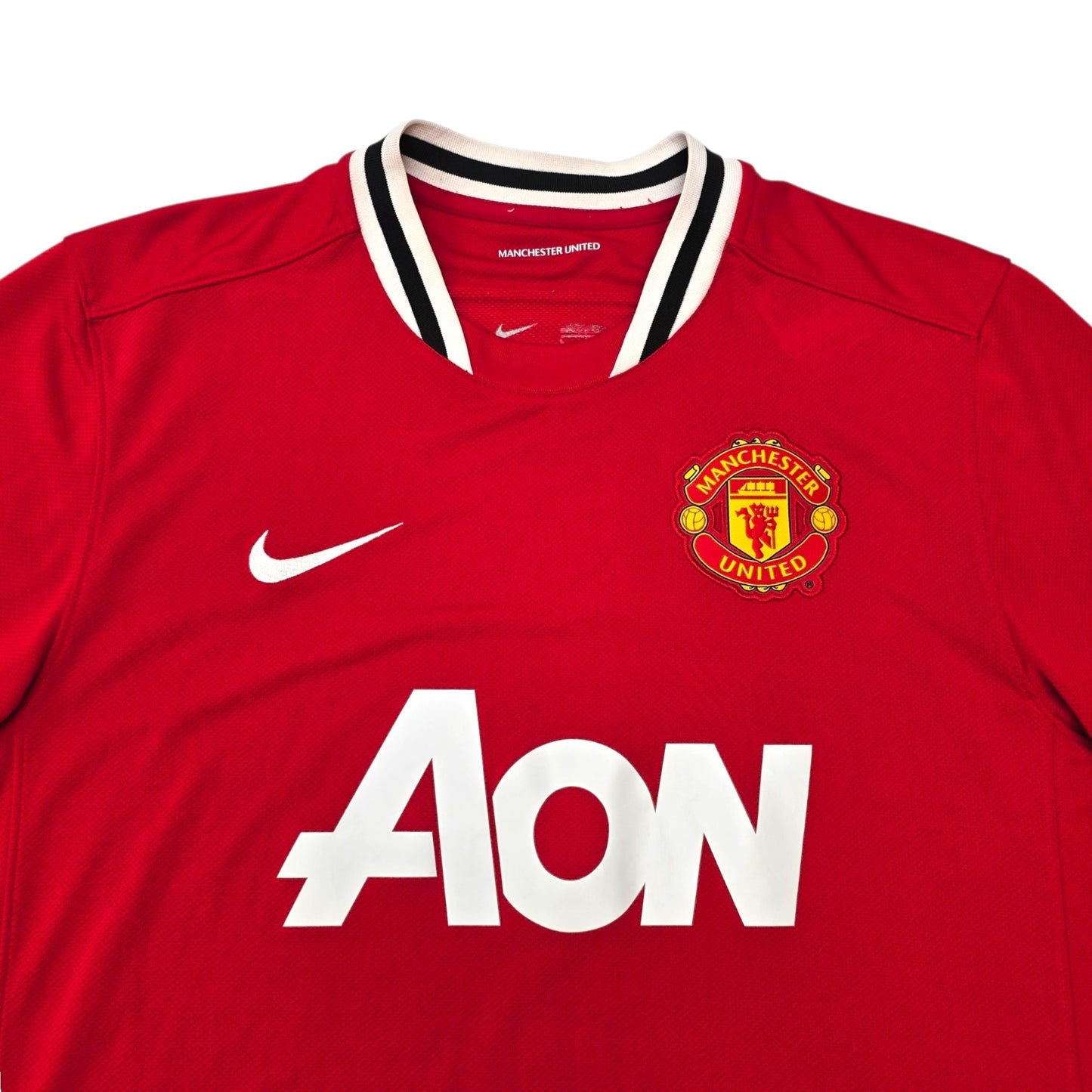 2011/12 Manchester United Home Football Shirt (L) Nike #18 Young