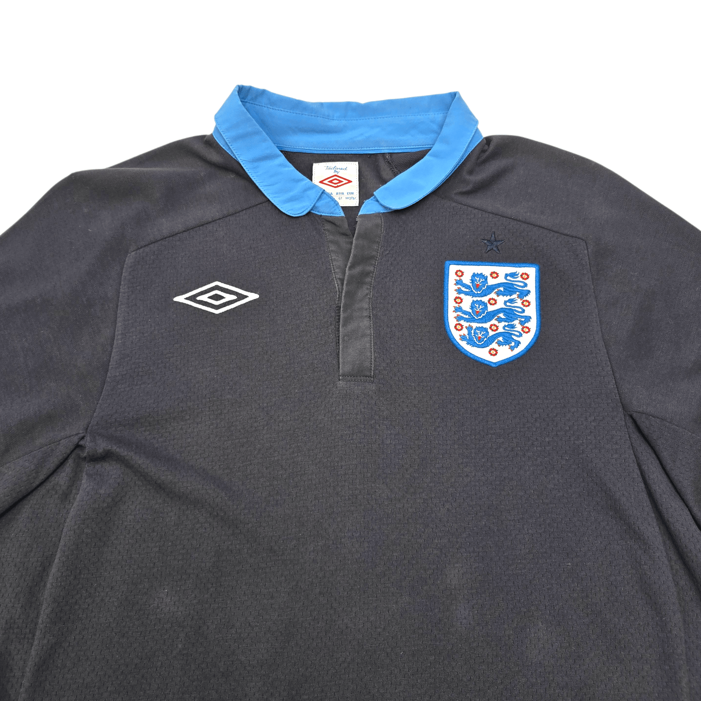 2012/13 England Away Football Shirt (L) Umbro