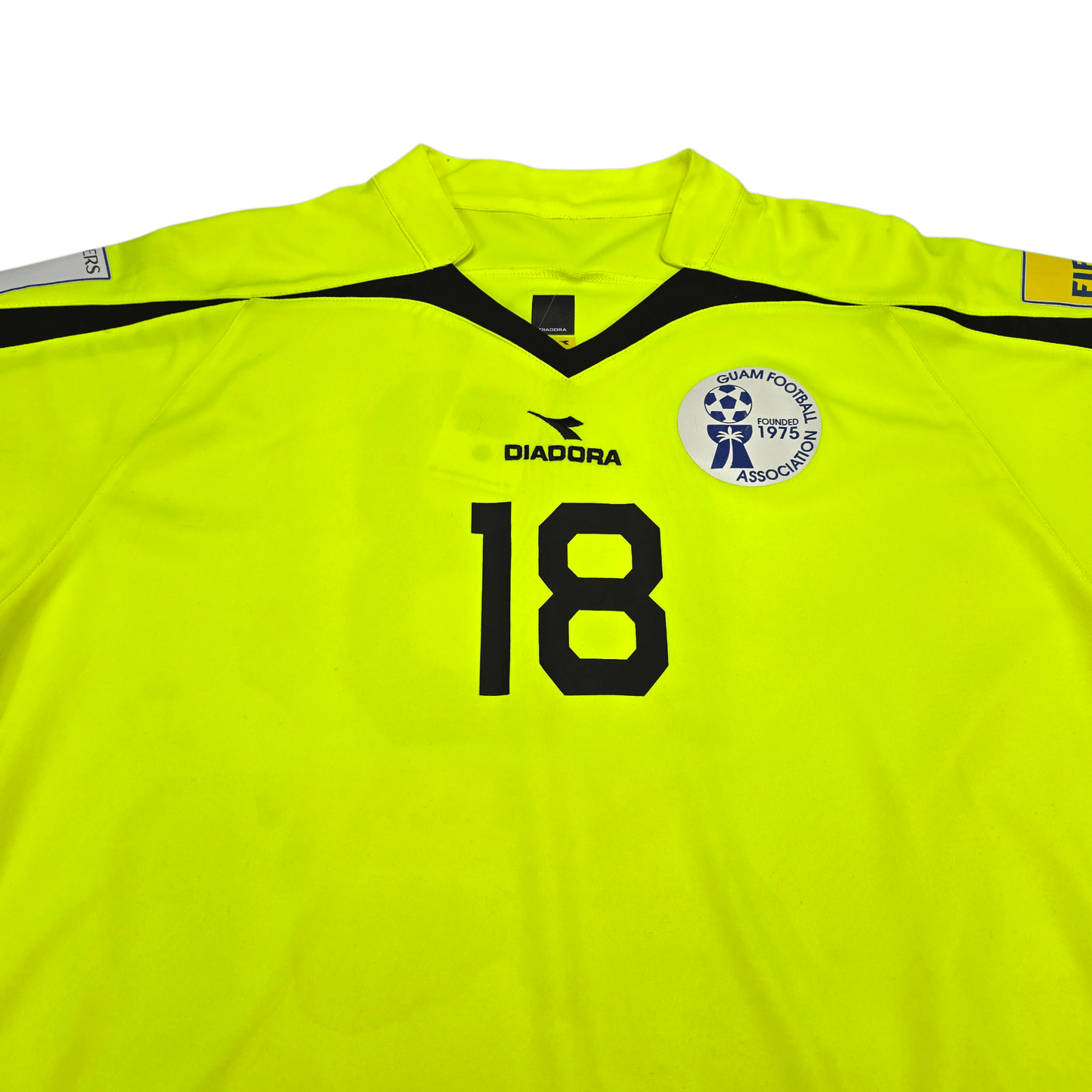 2012/14 Guam Goal Keeper Football Shirt (L) Diadora #18
