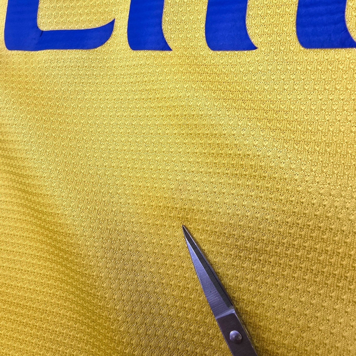 2013/14 Arsenal Away Football Shirt (S) Nike #11 Ozil