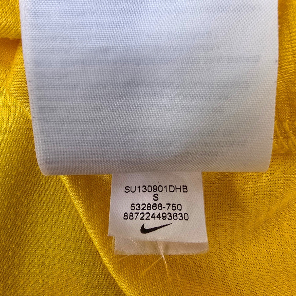 2013/14 Arsenal Away Football Shirt (S) Nike #11 Ozil