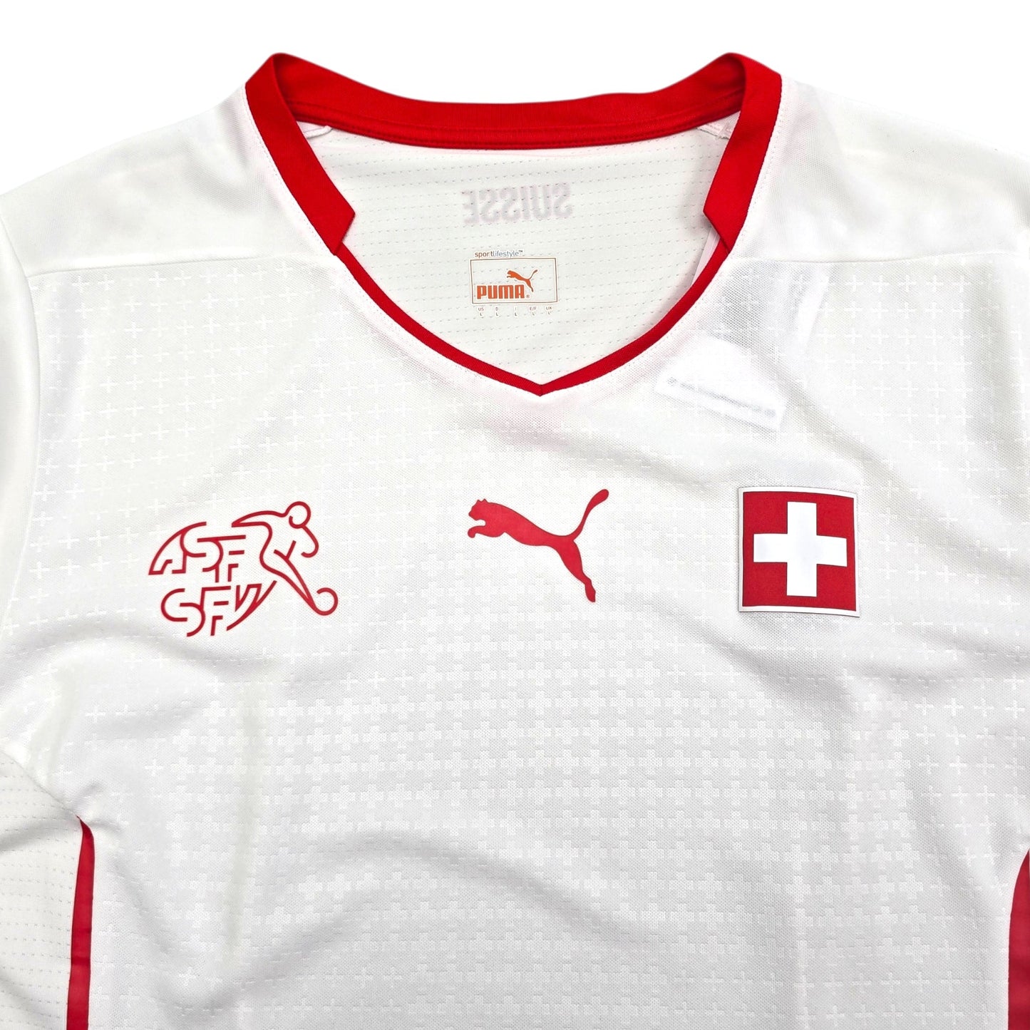 2014/15 Switzerland Away Football Shirt (L) Puma