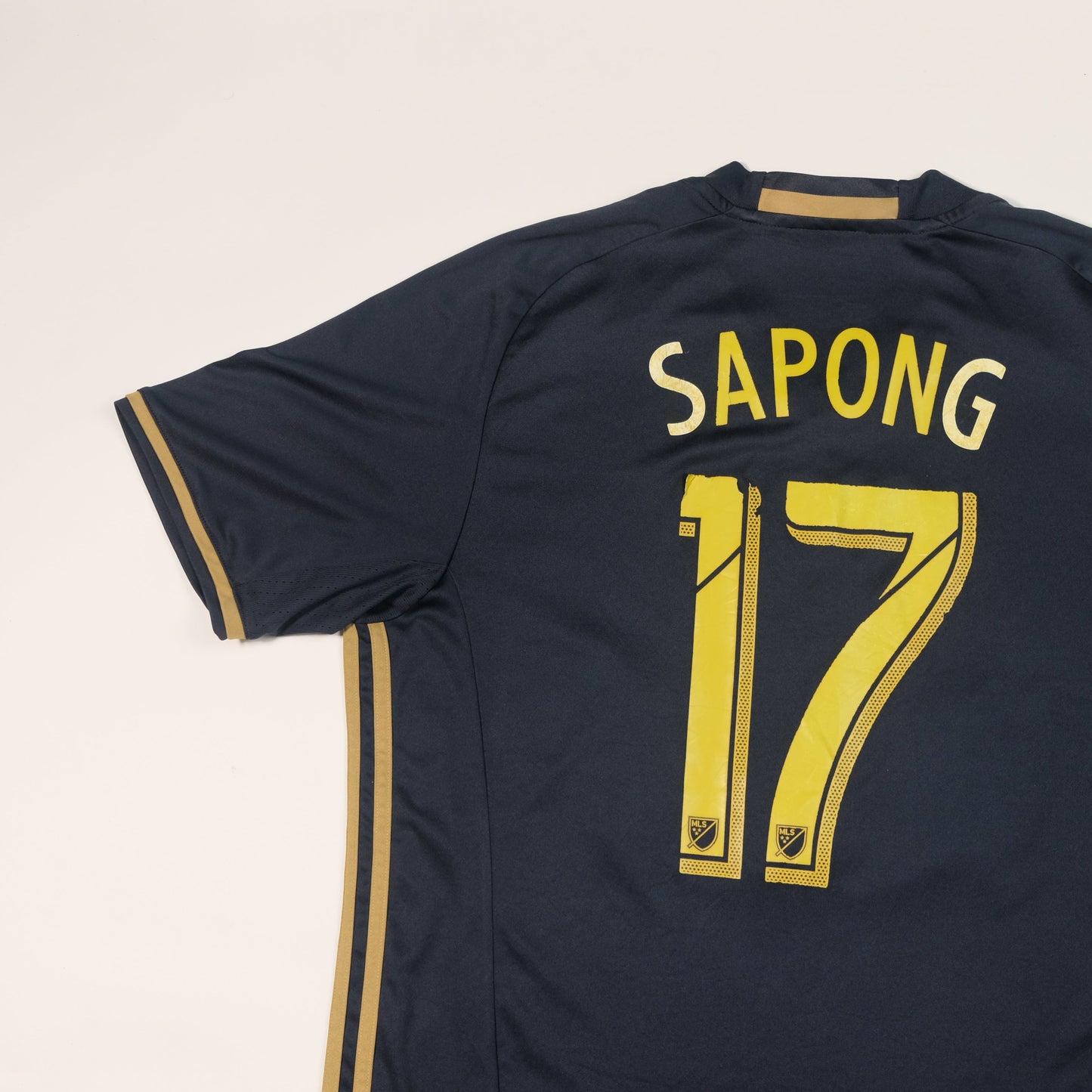 2014 Philadelphia Union Home Shirt Adidas Sapong (L)