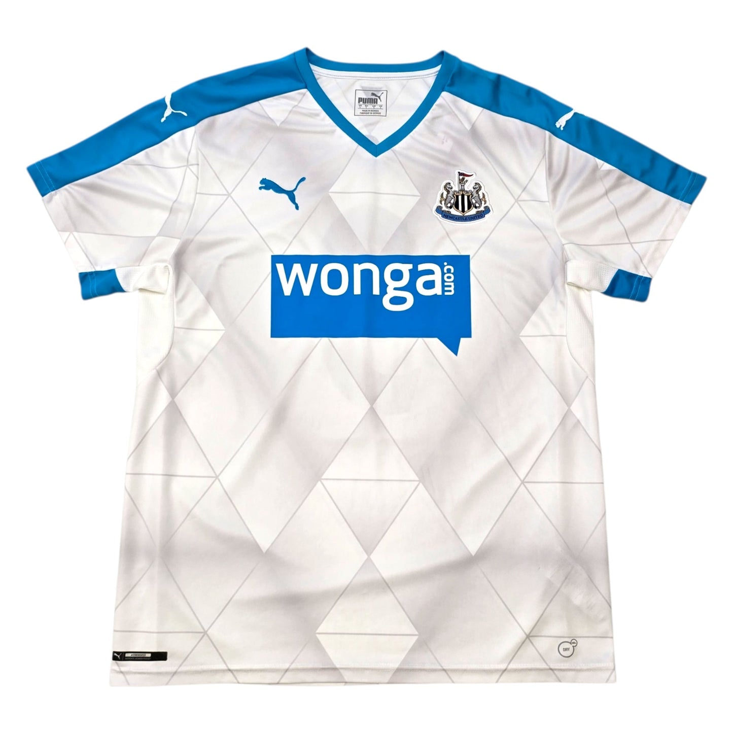 2015/16 Newcastle United Away Football Shirt (L) Puma #9 Cisse