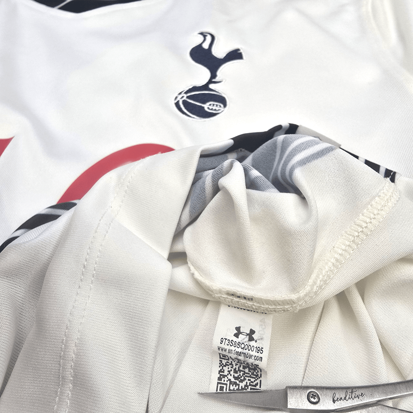 2015/16 Tottenham Hotspur Home Football Shirt (XL) Under Armour #23 Eriksen