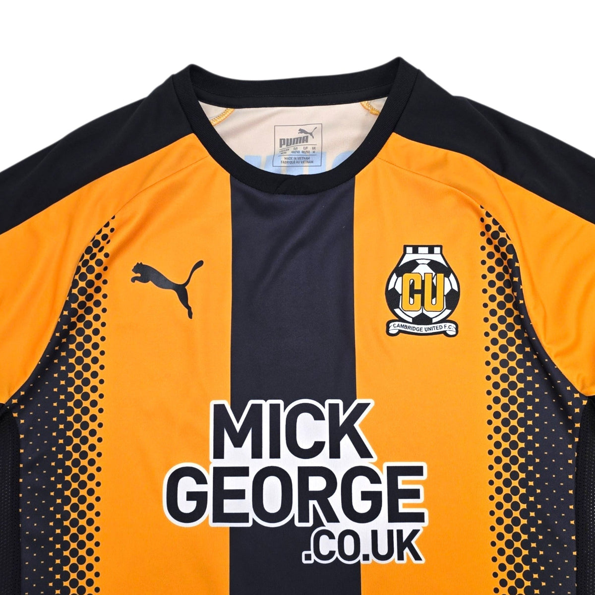 2017/18 Cambridge United Home Football Shirt (M) Puma #9 Ikpeazu