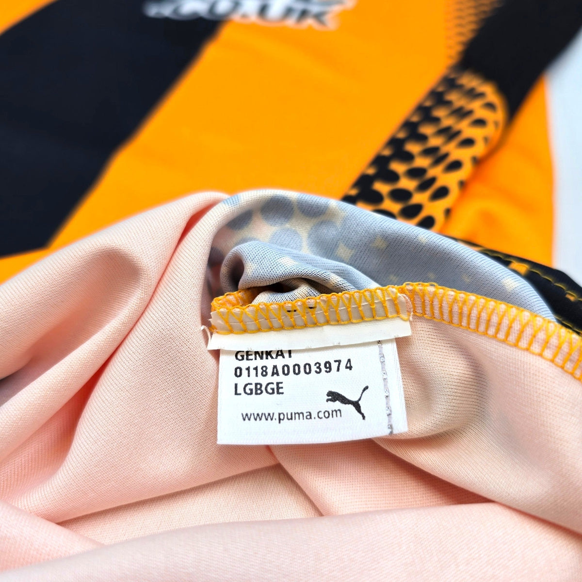2017/18 Cambridge United Home Football Shirt (M) Puma #9 Ikpeazu