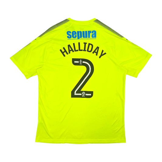 2017/18 Cambridge United Third Football Shirt (2XL) Puma #2 Halliday