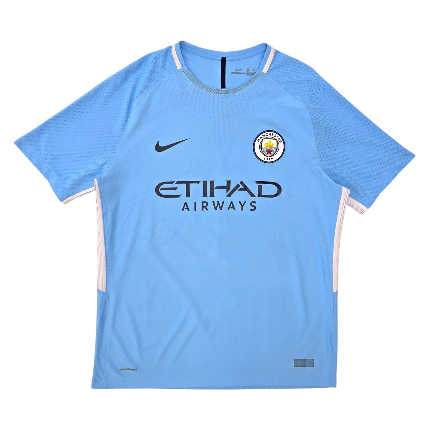 2017/18 Manchester City Home Football Shirt (XL) Nike #8 Gundogan (Player Version)