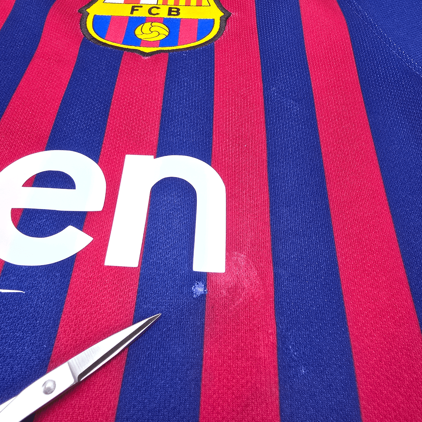 2018/19 Barcelona Home Football Shirt (M) Nike #10 Messi