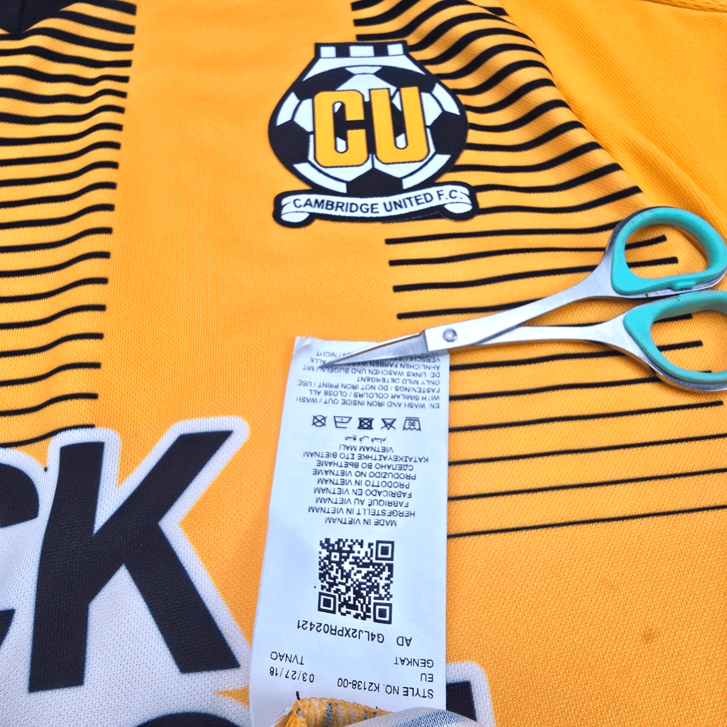 2018/19 Cambridge United Home Football Shirt (S) Puma