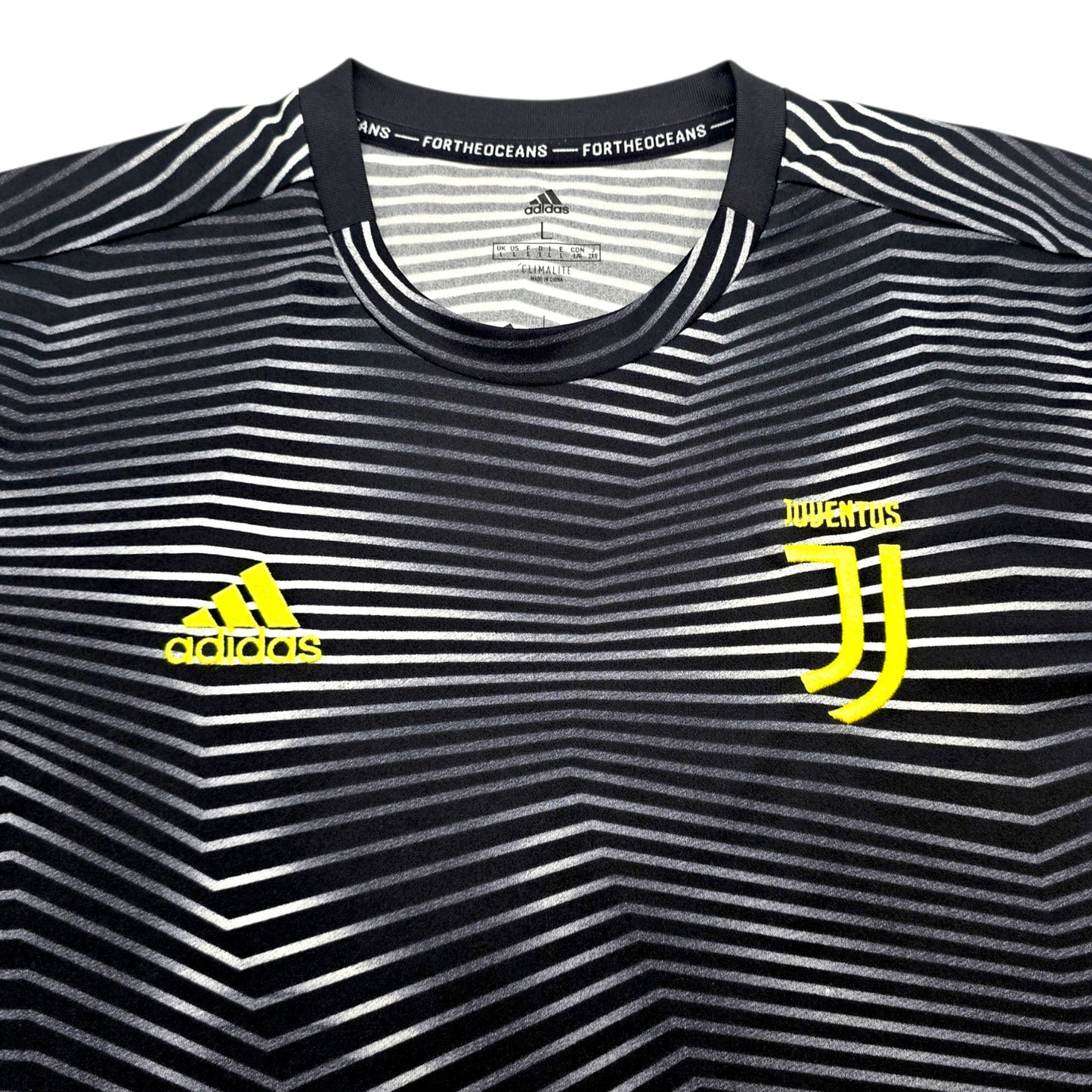2018/19 Juventus Training Shirt Football Shirt (L) Adidas
