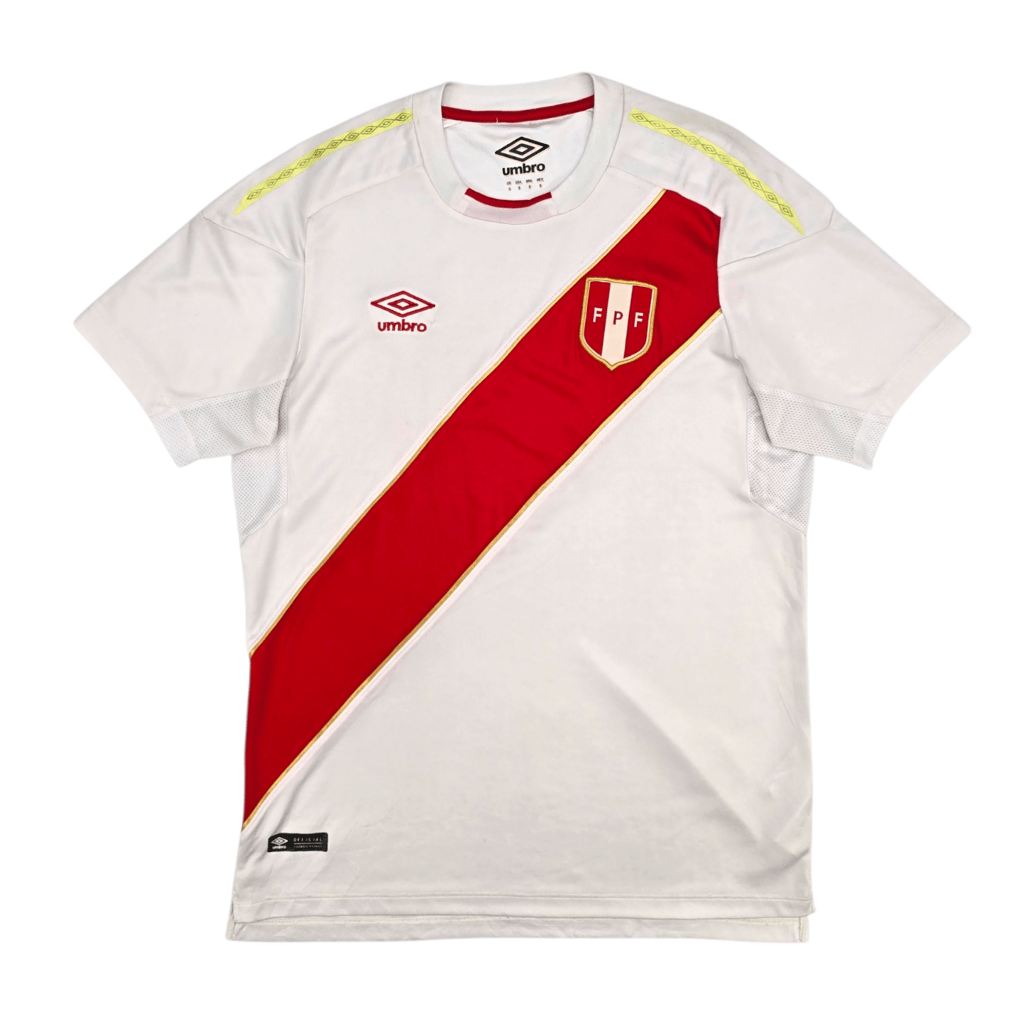 2018/19 Peru Home Football Shirt (S) Umbro