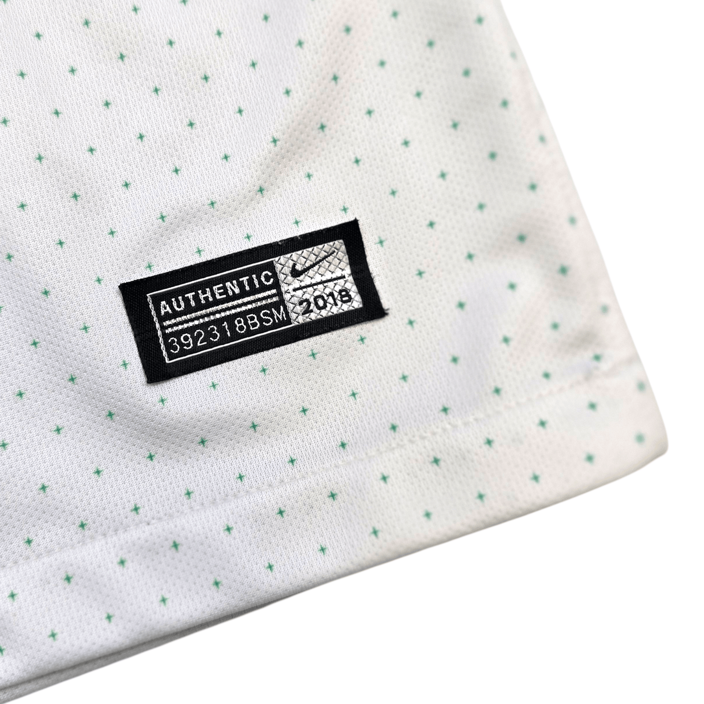 2018/19 Portugal Away Football Shirt (L) Nike #7 Ronaldo