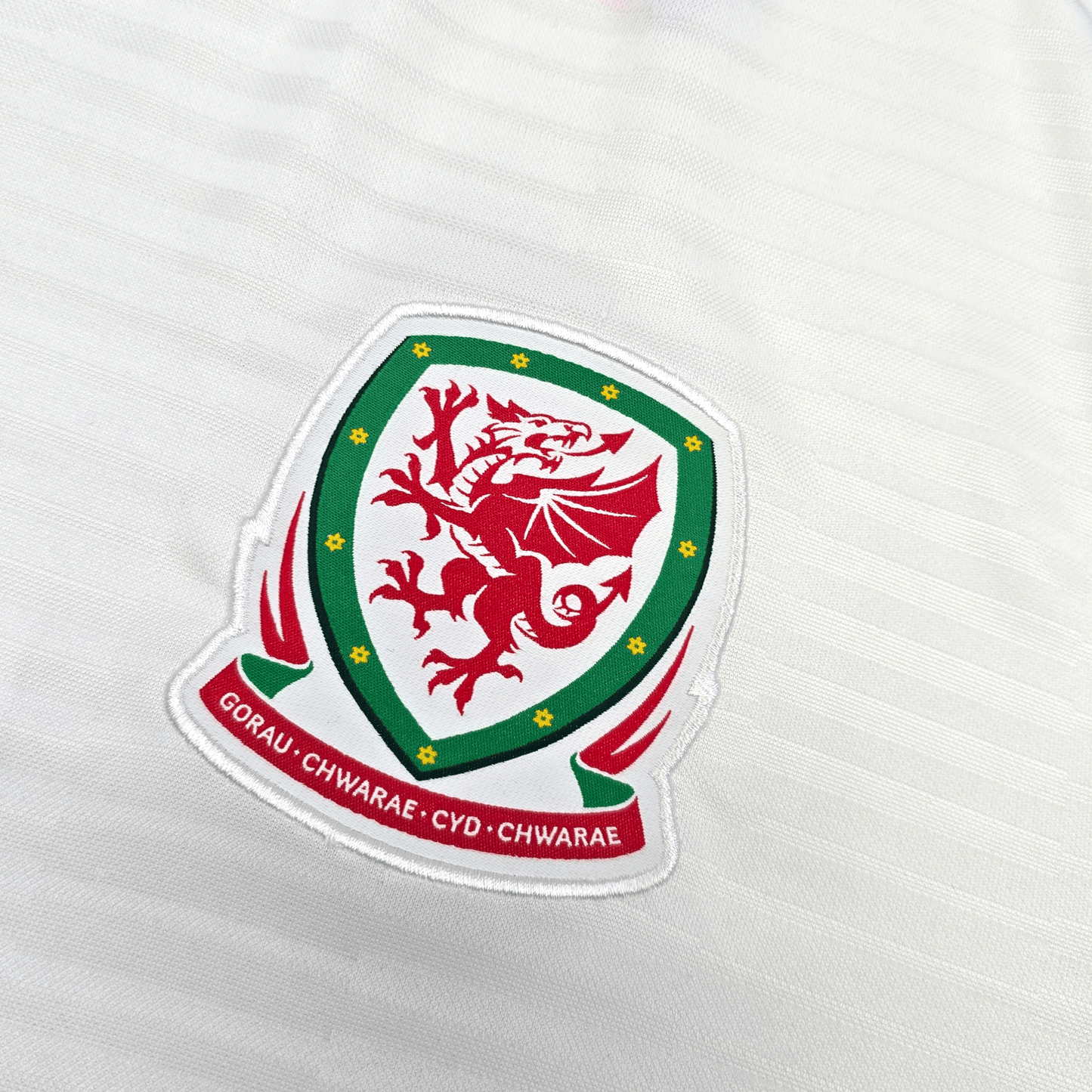 2018/19 Wales Away Football Shirt (XL) Adidas #11 Bale