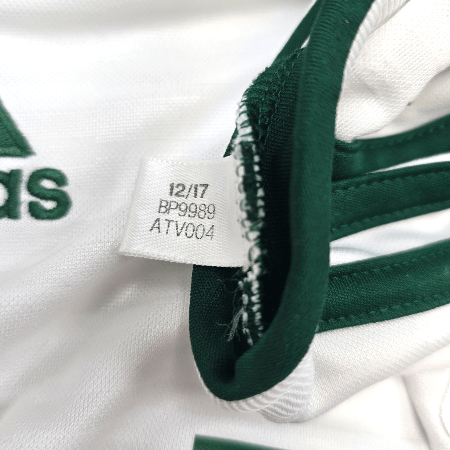 2018/19 Wales Away Football Shirt (XL) Adidas #11 Bale