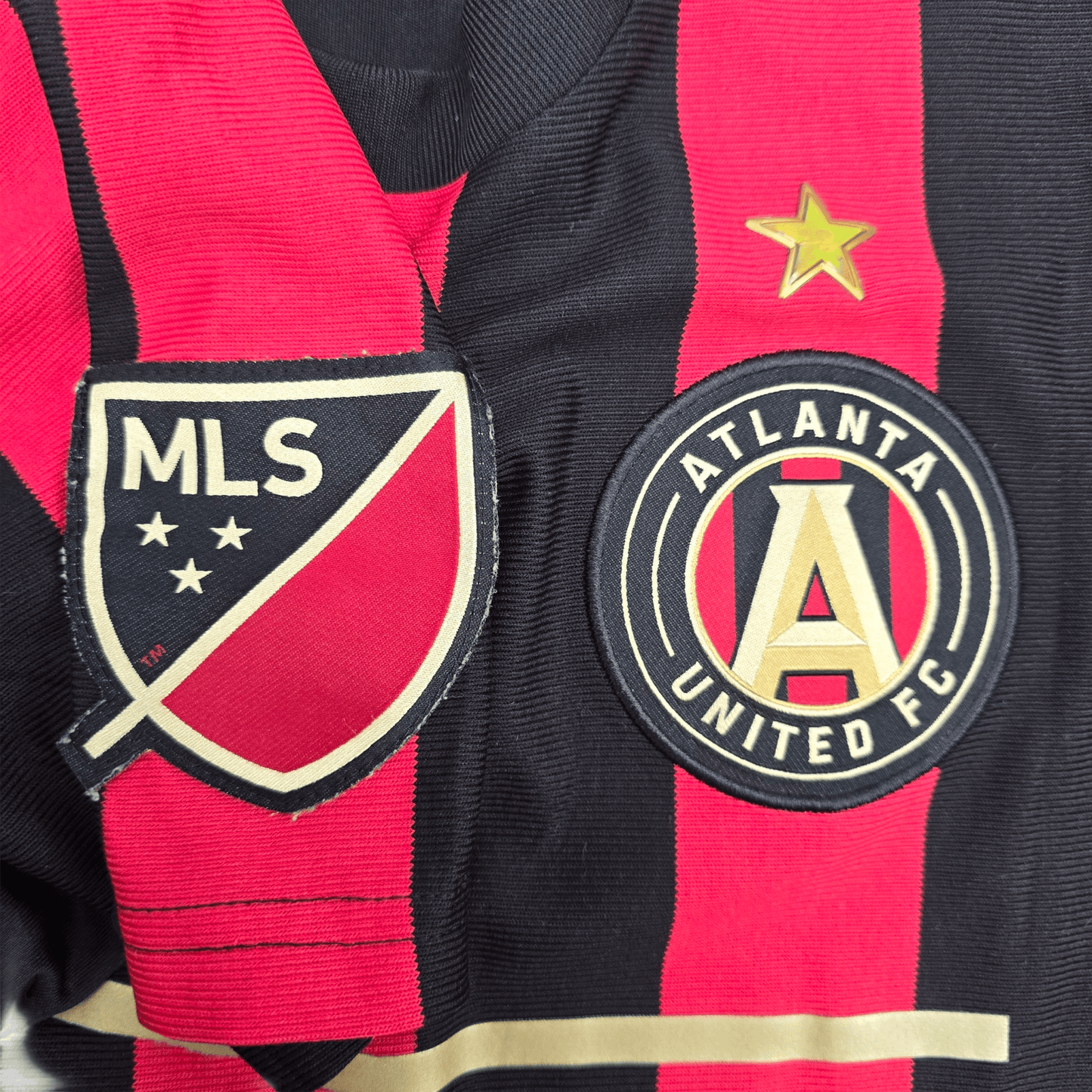 2019/20 Atlanta United Home Football Shirt (L) Adidas #7 Martinez