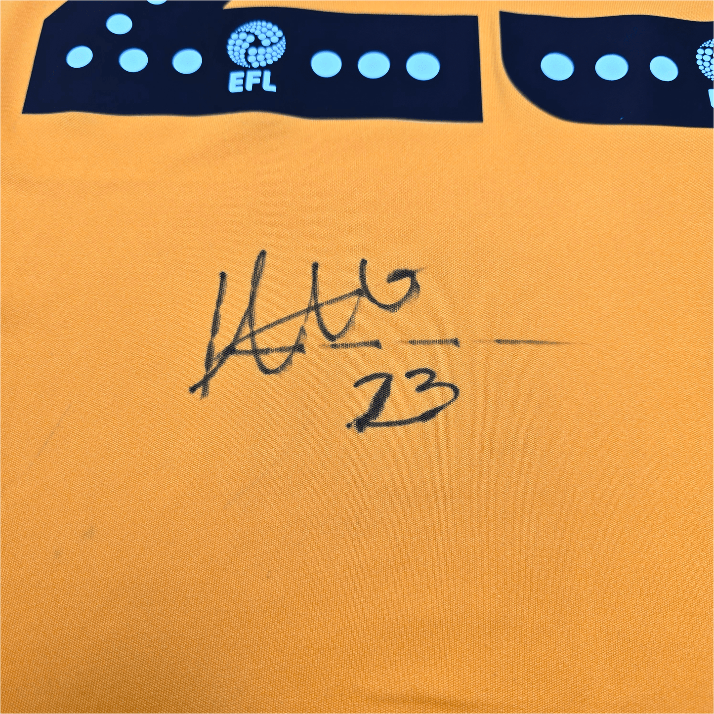 2019/20 Cambridge United Home Football Shirt (M) Hummel #23 Knowles (Matchworn /Signed)