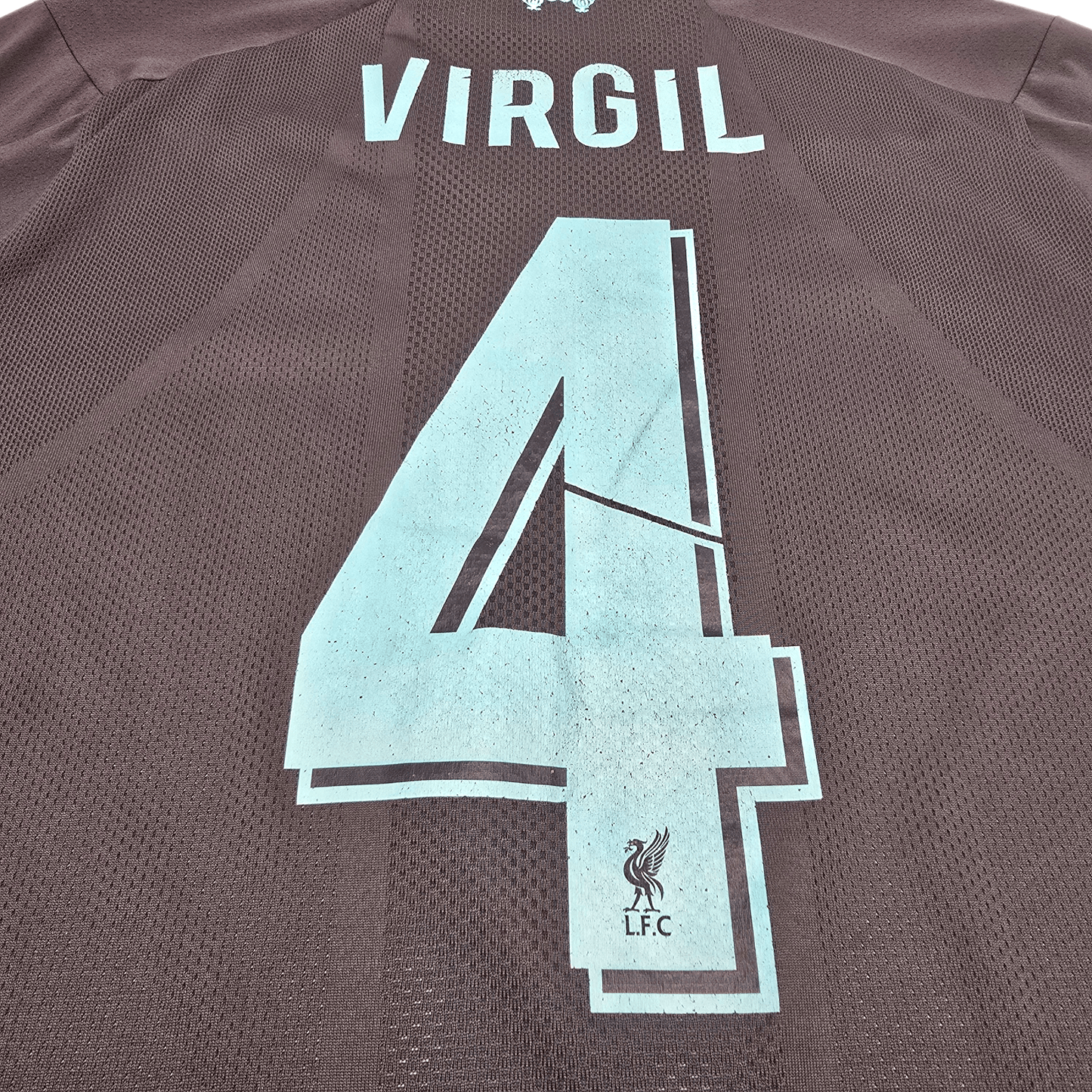 2019/20 Liverpool Third Football Shirt (M) New Balance #4 Virgil