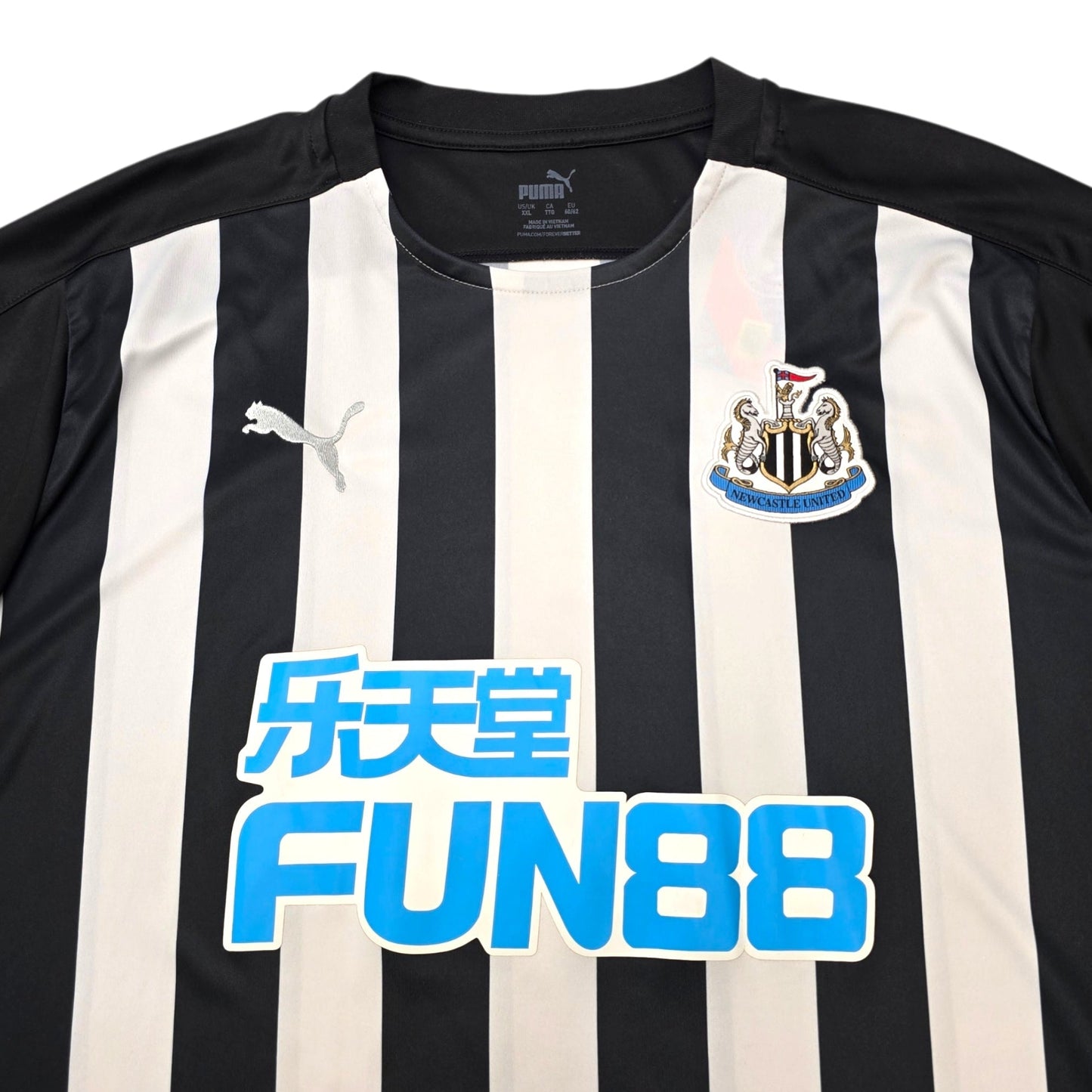 2020/21 Newcastle United Home Football Shirt (2XL) Puma #9 Joelinton