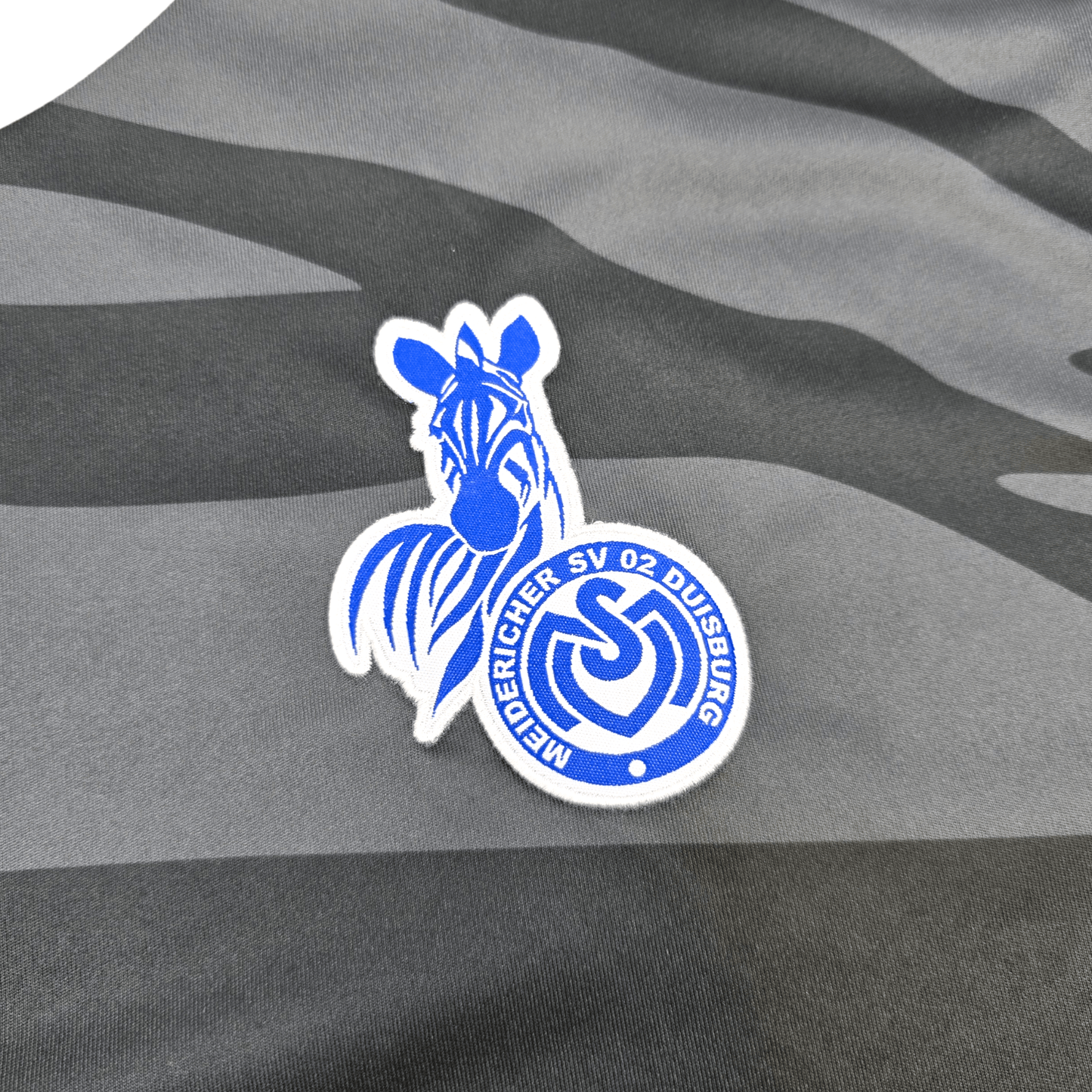2021/22 Duisburg Away Football Shirt (2XL) Capelli