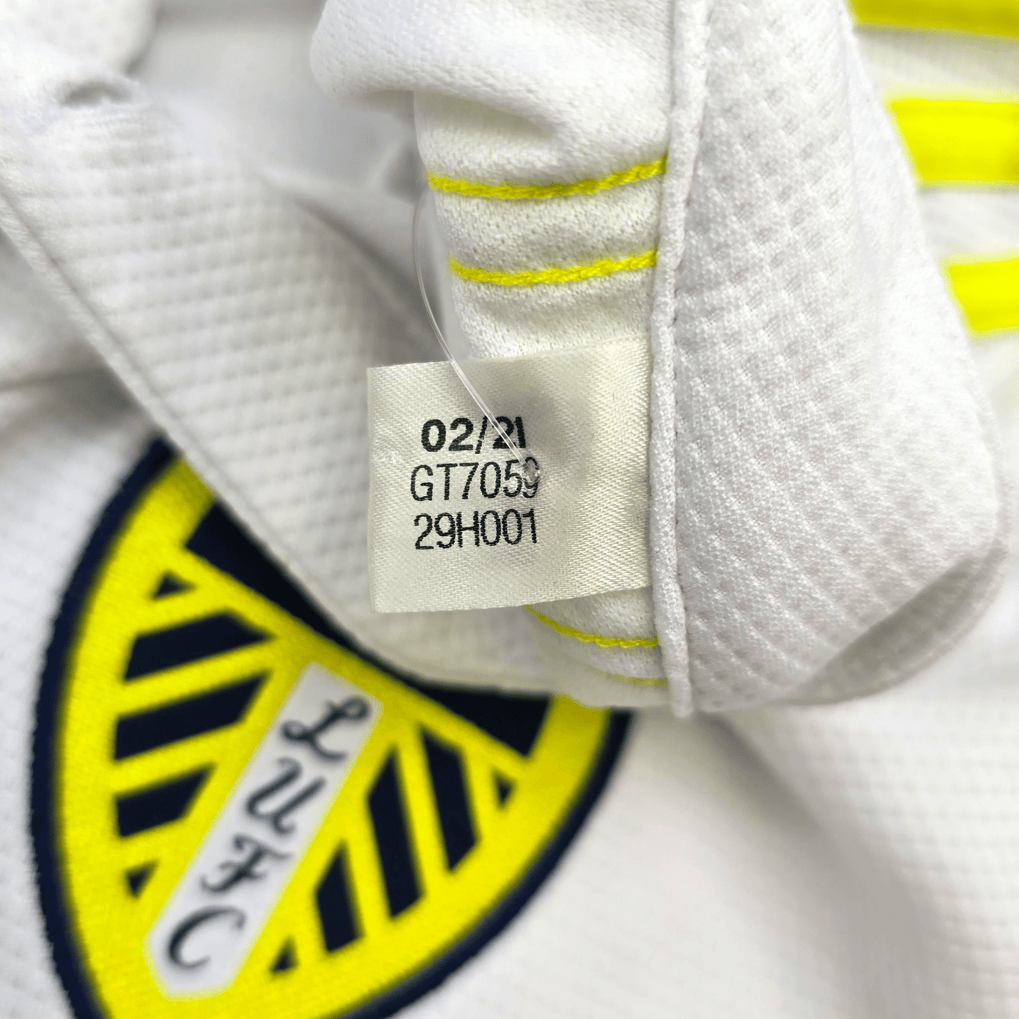 2021/22 Leeds United Home Football Shirt (M) Adidas #10 Raphinha