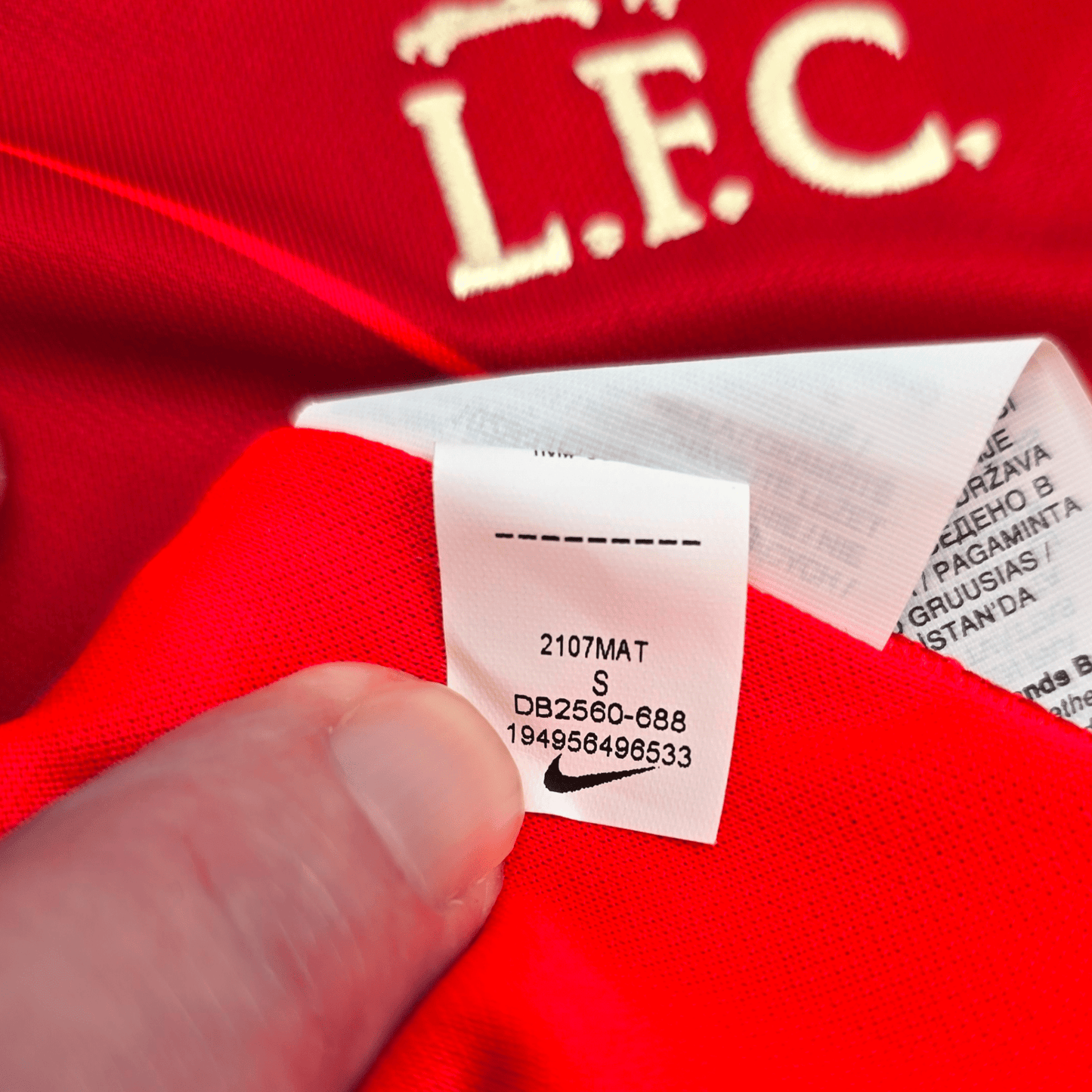 2021/22 Liverpool Home Football Shirt (S) Nike #4 Virgil