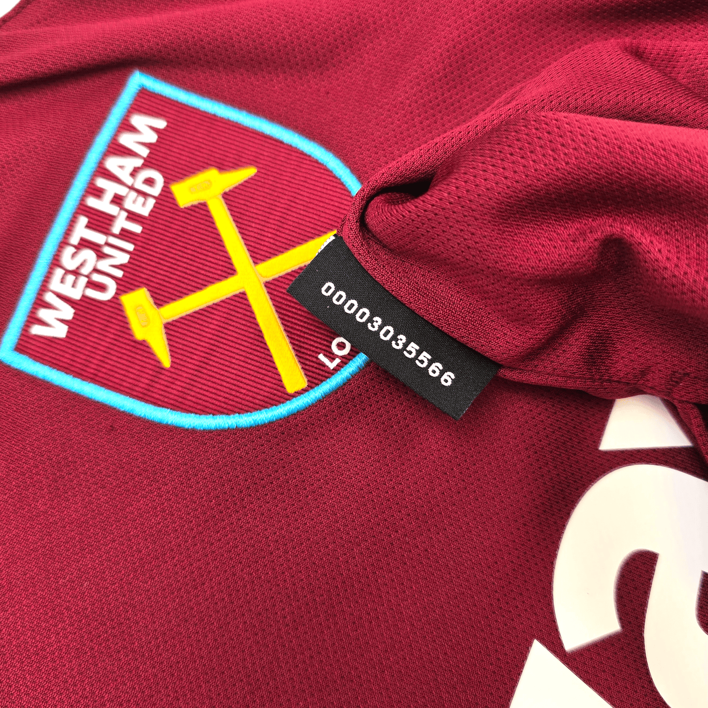 2021/22 West Ham United Home Football Shirt (S) Umbro #20 Bowen