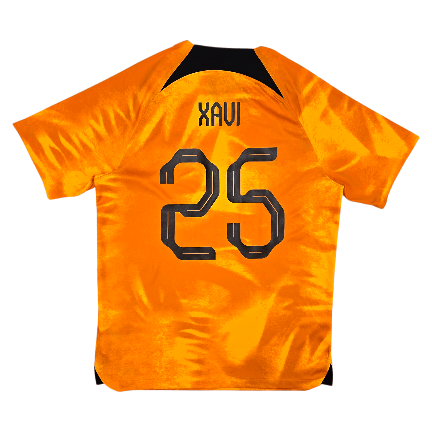 2022/23 Holland Home Football Shirt (L) Nike #25 Xavi