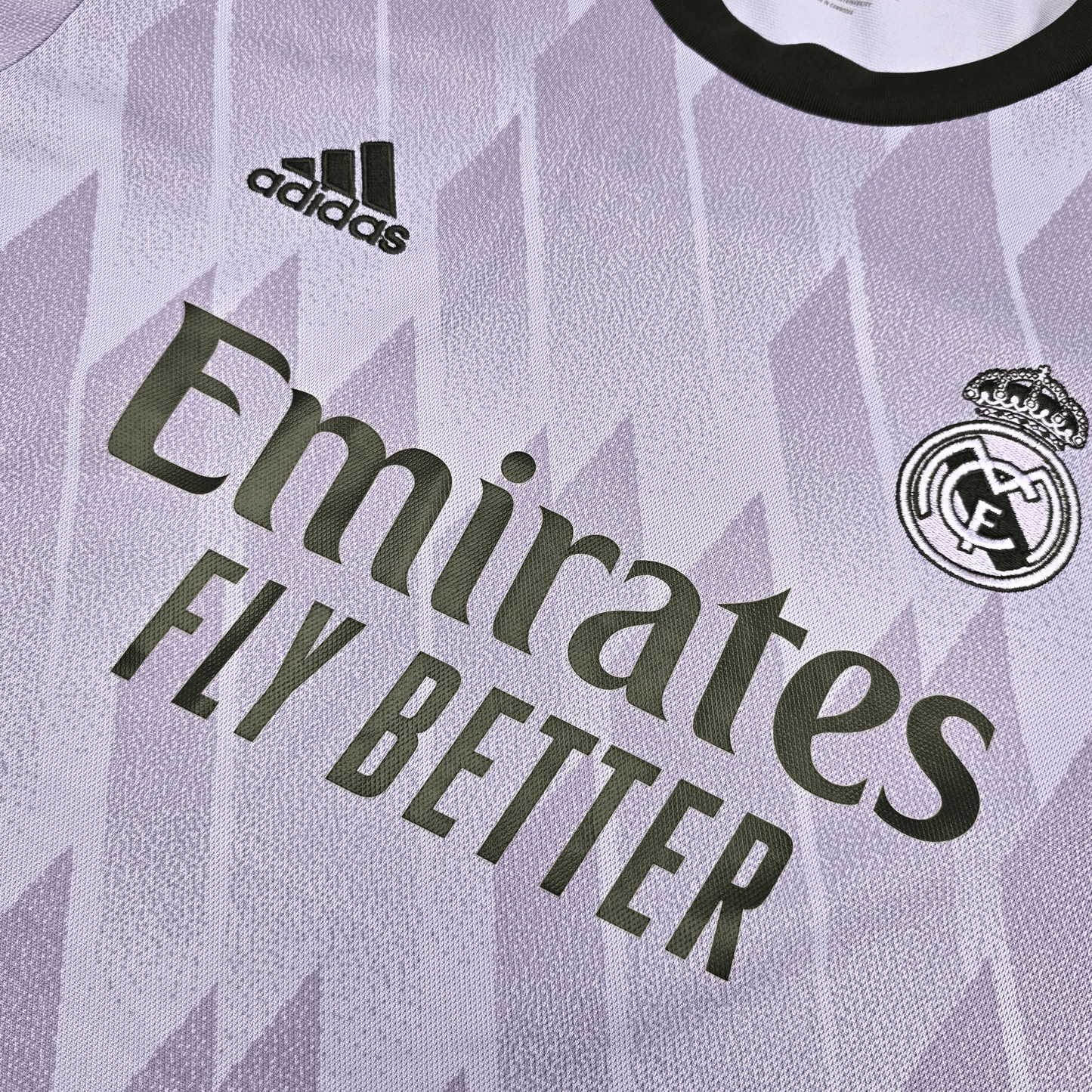2022/23 Real Madrid Away Football Shirt (L) Adidas #20 Vini Jr