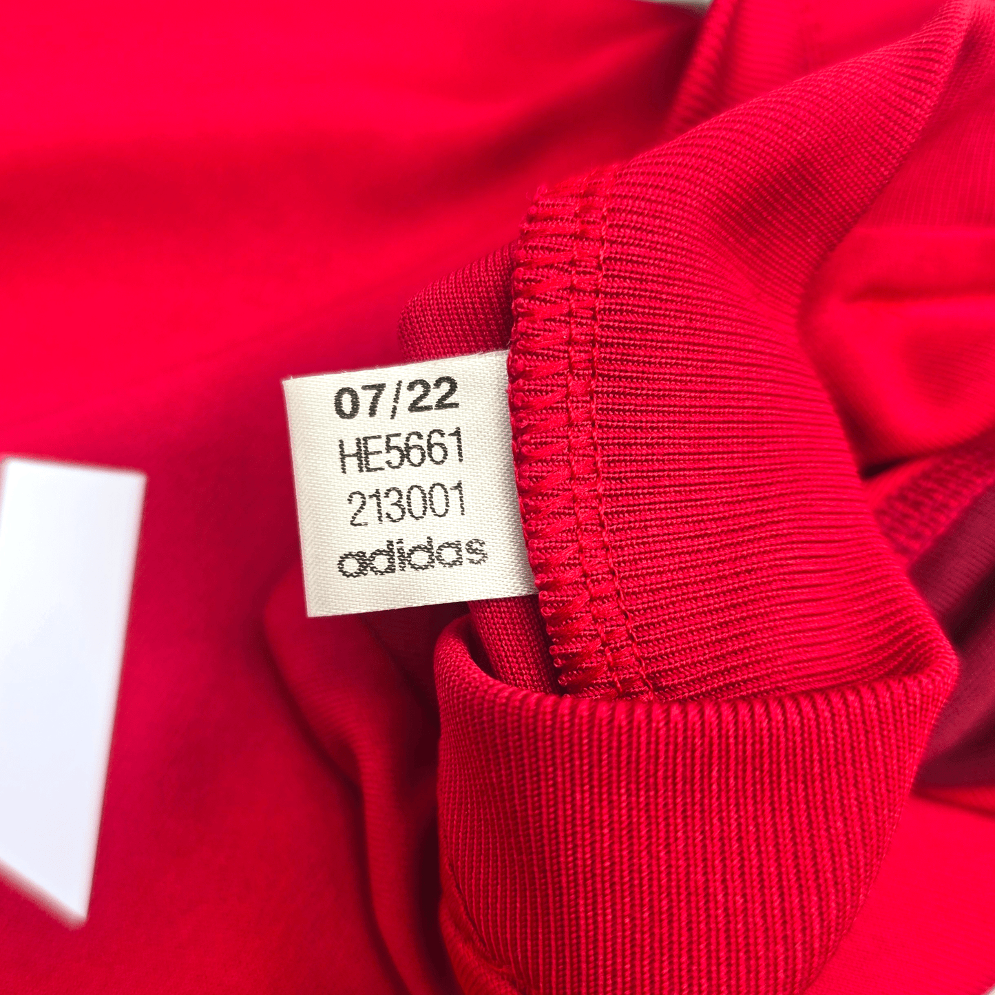 2022/23 Wales Training Top (XL) Adidas