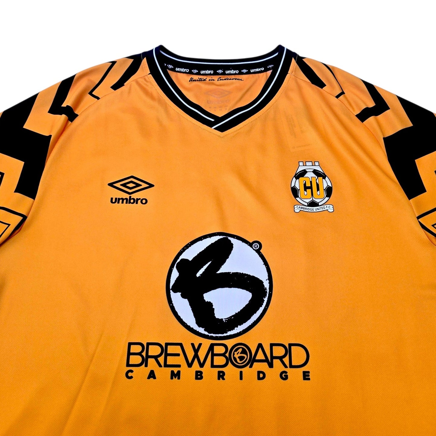 2023/24 Cambridge United Home Football Shirt (XL) Umbro #23 Ahadme