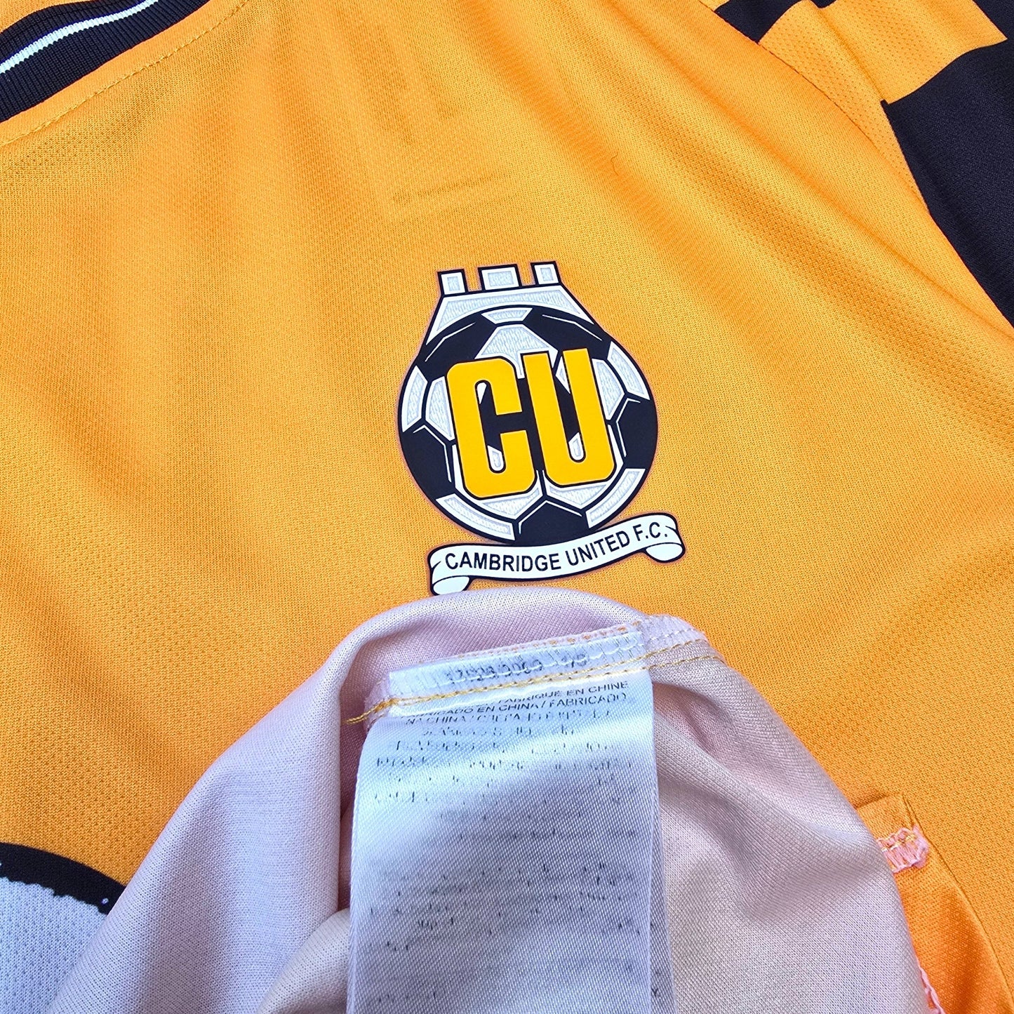 2023/24 Cambridge United Home Football Shirt (XL) Umbro #23 Ahadme
