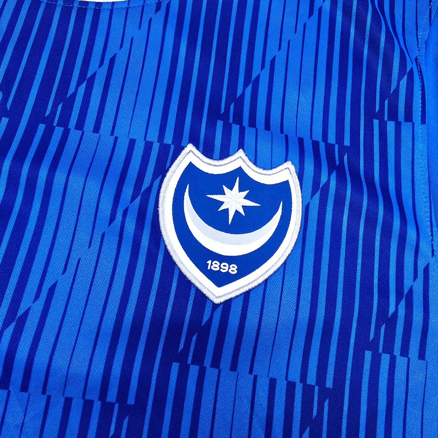 2023/24 Portsmouth Home Football Shirt (XL) Nike #7 Pack