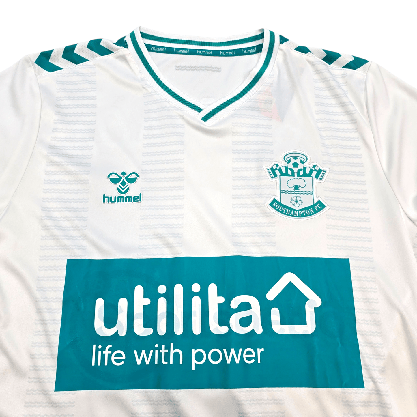 2023/24 Southampton Away Football Shirt (M) Hummel #9 Armstrong