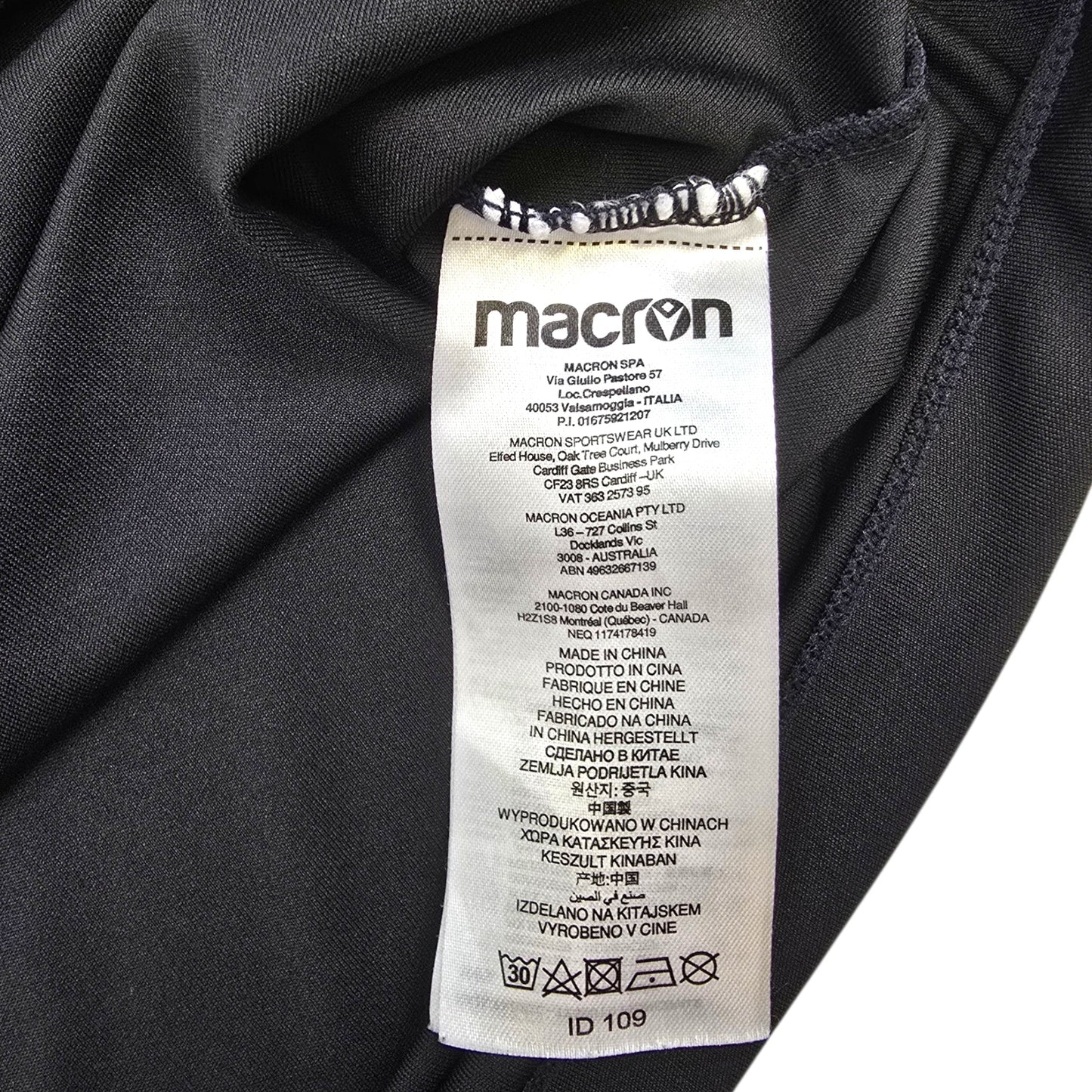 2023/24 Wrexham Training Shirt (XL) Macron