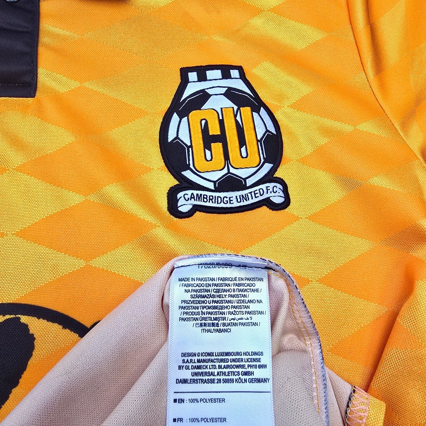 2024/25 Cambridge United Home Football Shirt (S) Umbro