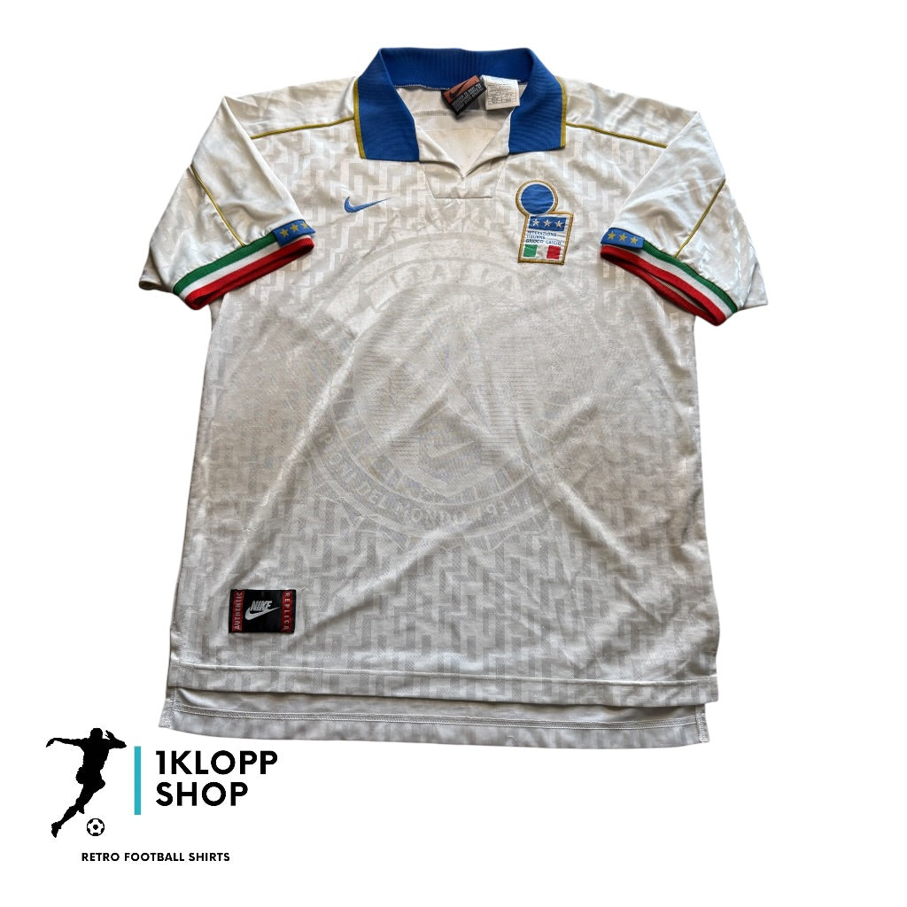 Italy 1995/96 Away (L)