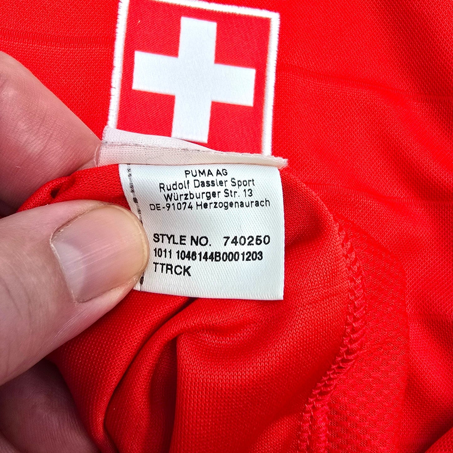 2012/13 Switzerland Home Football Shirt (S) Puma