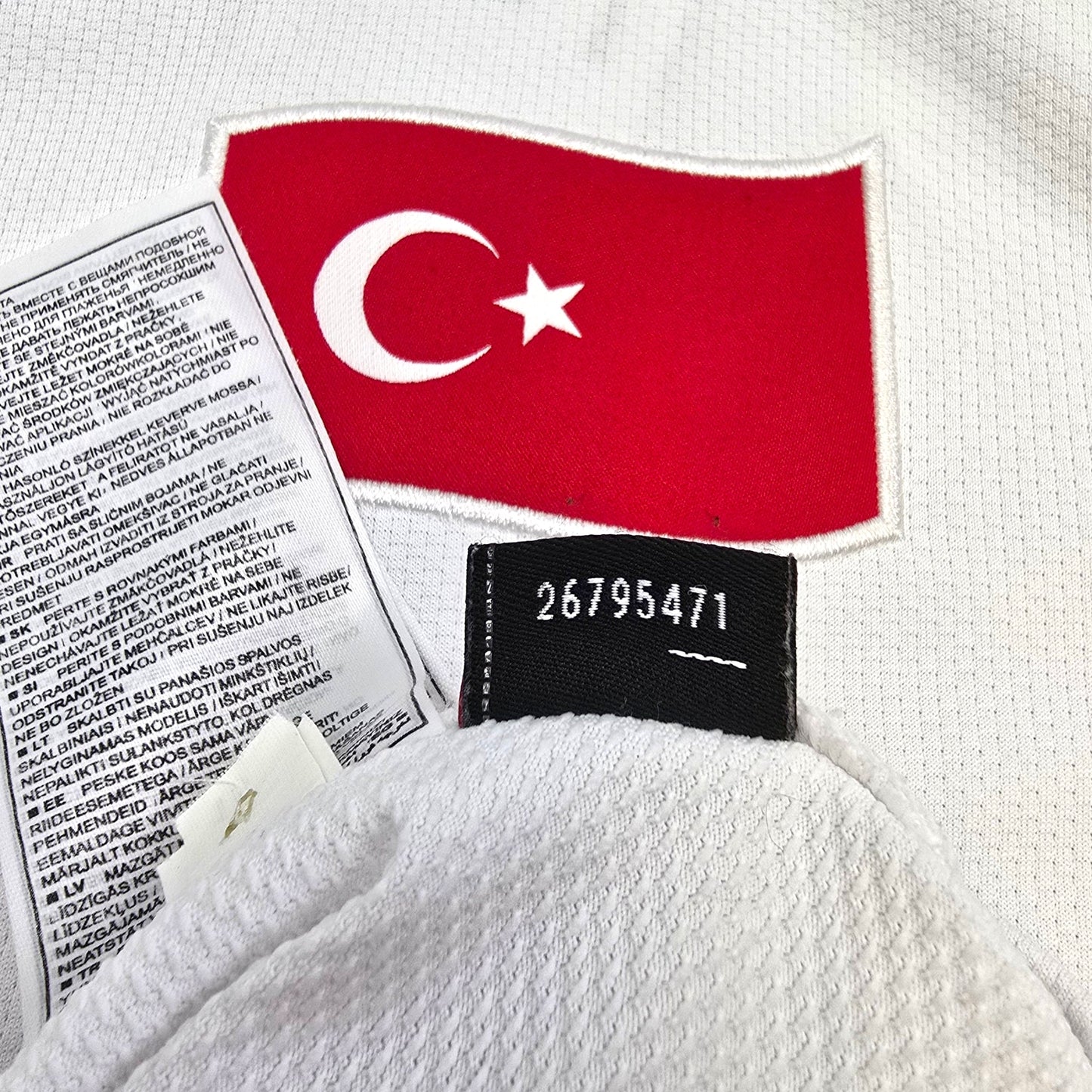 2008/09 Turkey Away Football Shirt (S) Nike