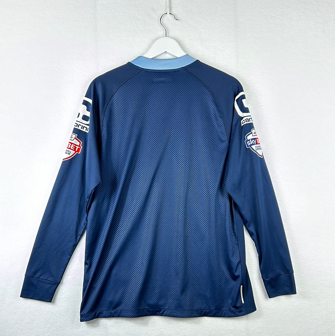 Crewe Alexandra 2014/2015 Away Shirt - Small - Excellent - Long Sleeve