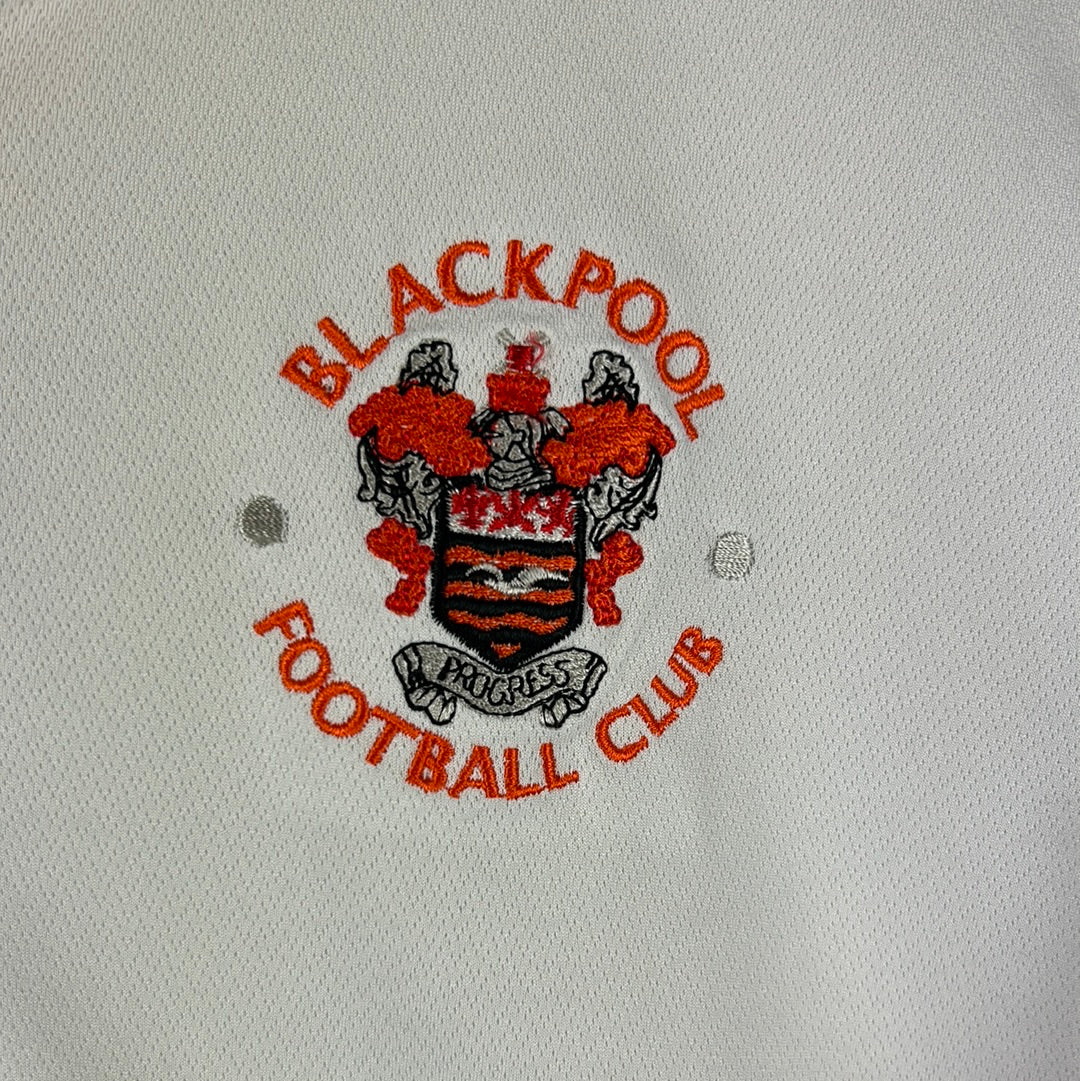 Blackpool 2017/2018 Away Shirt - Medium - Excellent