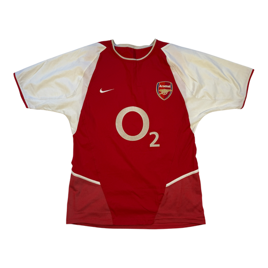 Arsenal 2002/2003 Home Shirt front with large o2 sponsor