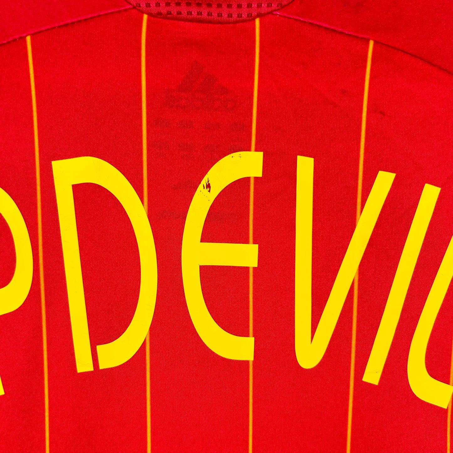 Spain 2006 Player Issue Home Shirt - Capdevilla 15